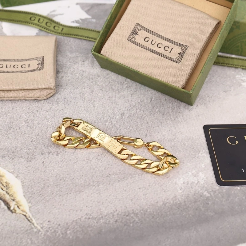 Sophisticated Gxccx Bracelets 304525