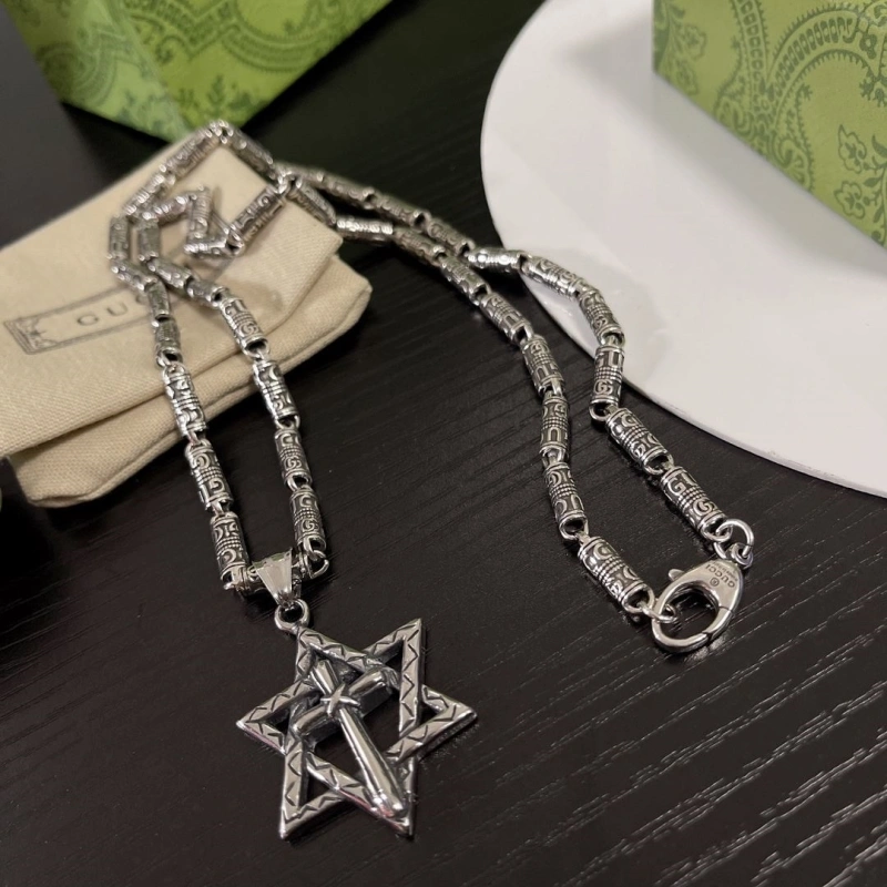 Elegant Gxccx Necklaces 303992