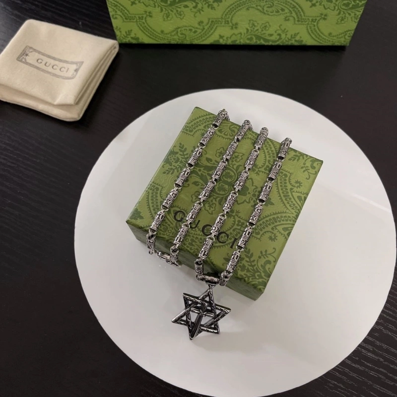 Elegant Gxccx Necklaces 303992