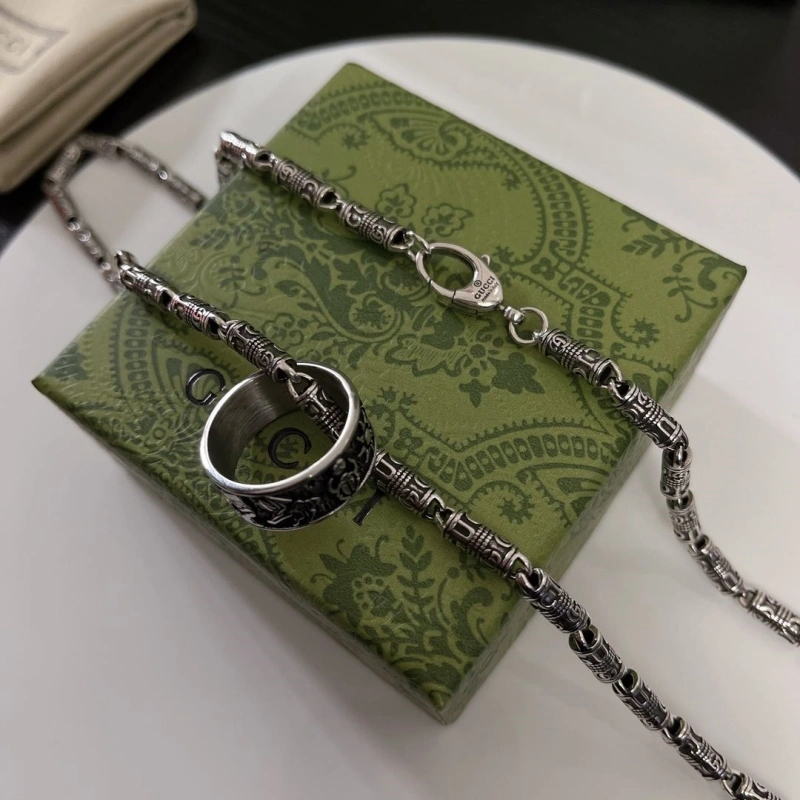 Gxccx Necklaces Affordable 303991