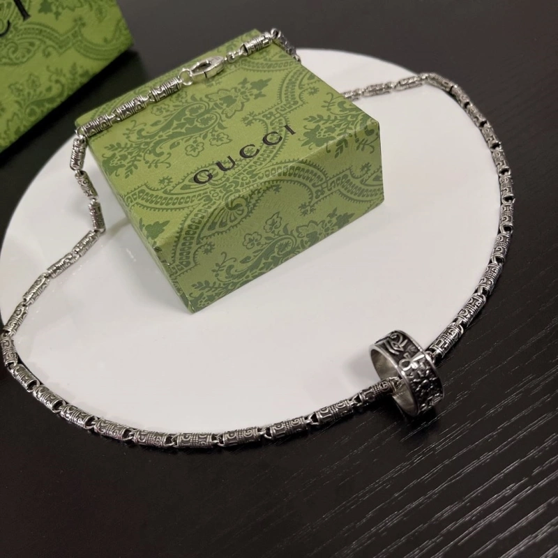Gxccx Necklaces Affordable 303991