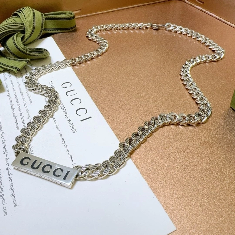 Vibrant Gxccx Necklaces 303990