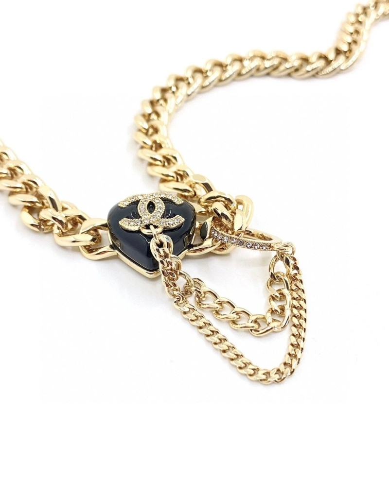 WellDesigned Chxnxl Necklaces 289759