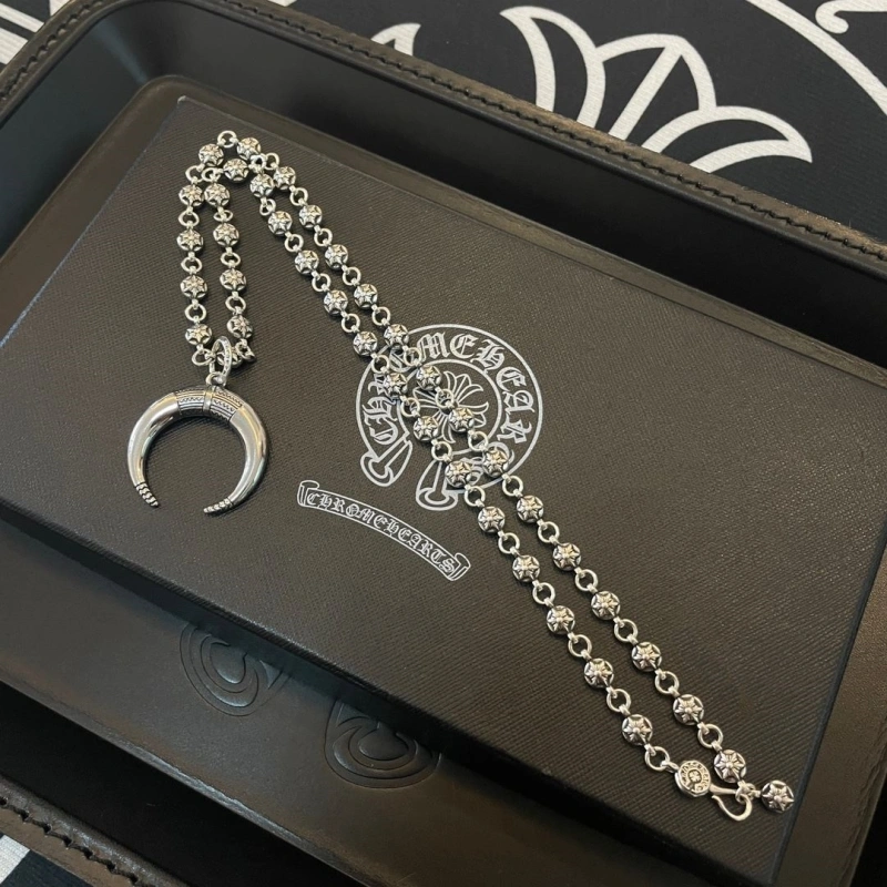 Compact Chrxmx Hxxrts Necklaces 298884