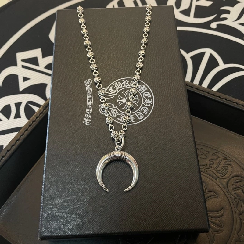 Compact Chrxmx Hxxrts Necklaces 298884