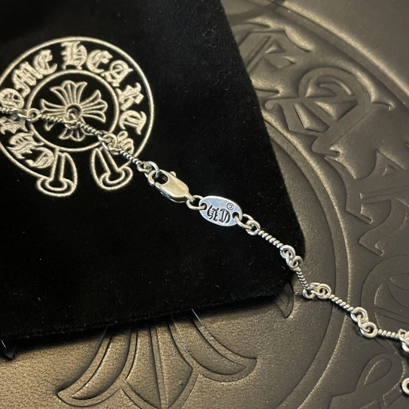 Stylish Chrxmx Hxxrts Necklaces 298877