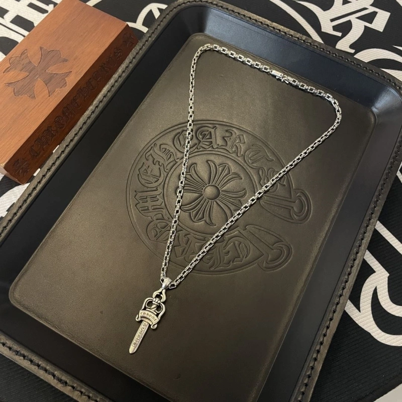 Chrxmx Hxxrts Necklaces Sophisticated 298880