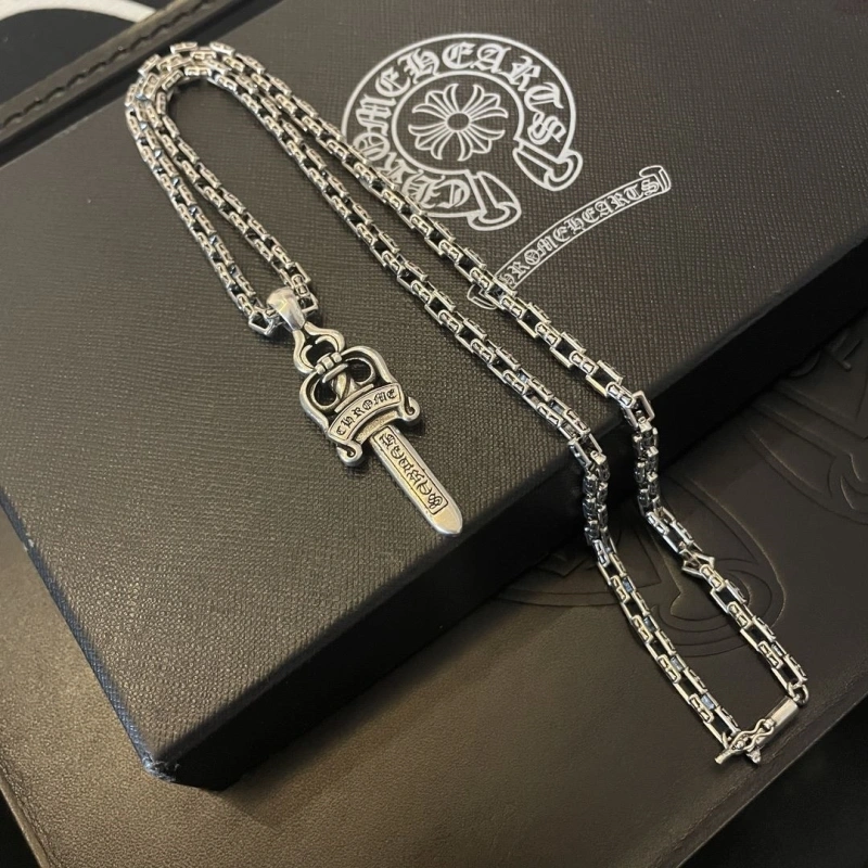 Chrxmx Hxxrts Necklaces Sophisticated 298880