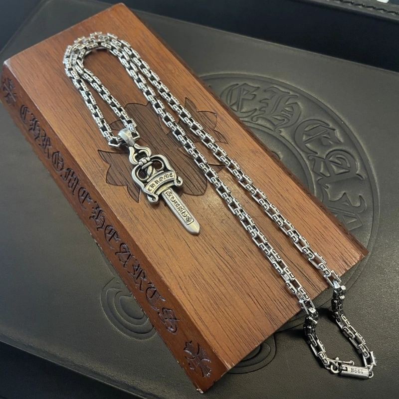 Chrxmx Hxxrts Necklaces Sophisticated 298880