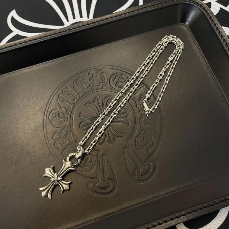Chrxmx Hxxrts Necklaces Minimalist 298886