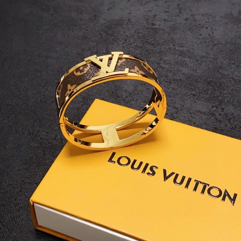 Versatile LX Bracelets 310372