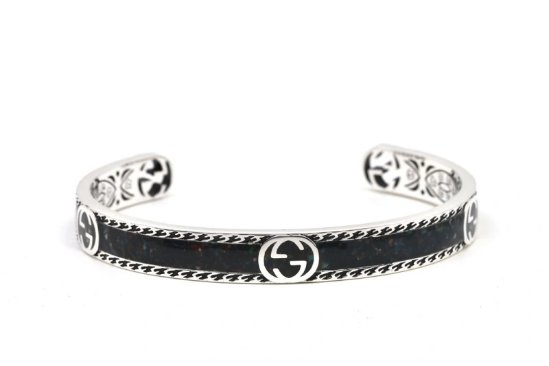 Fashionable Gxccx Bracelets 304501