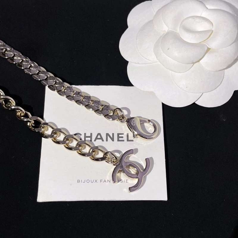 EyeCatching Chxnxl Necklaces 289757