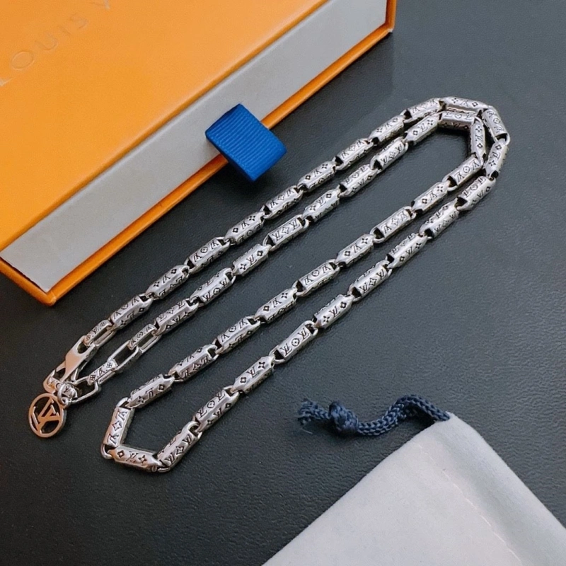 ModernLook LX Necklaces 310066