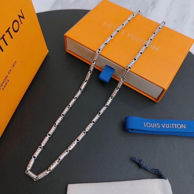 ModernLook LX Necklaces 310066