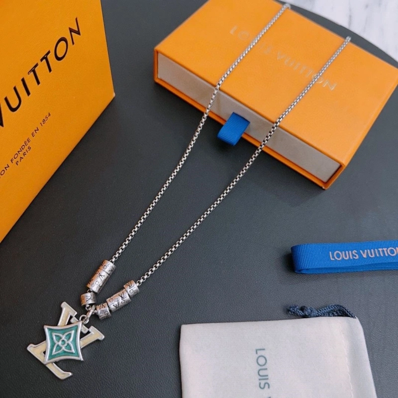 LX Necklaces Versatile 310069