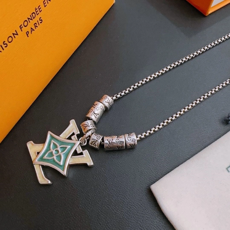 LX Necklaces Versatile 310069