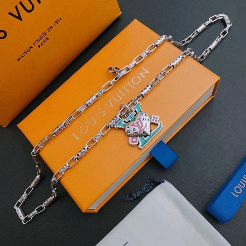 LX Necklaces Durable 310055