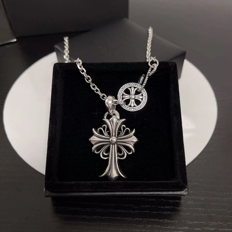 Comfortable Chrxmx Hxxrts Necklaces 298873