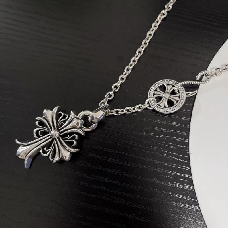 Comfortable Chrxmx Hxxrts Necklaces 298873