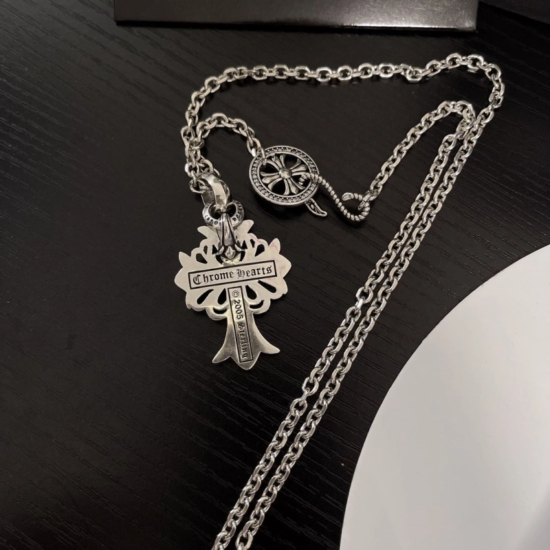 Comfortable Chrxmx Hxxrts Necklaces 298873