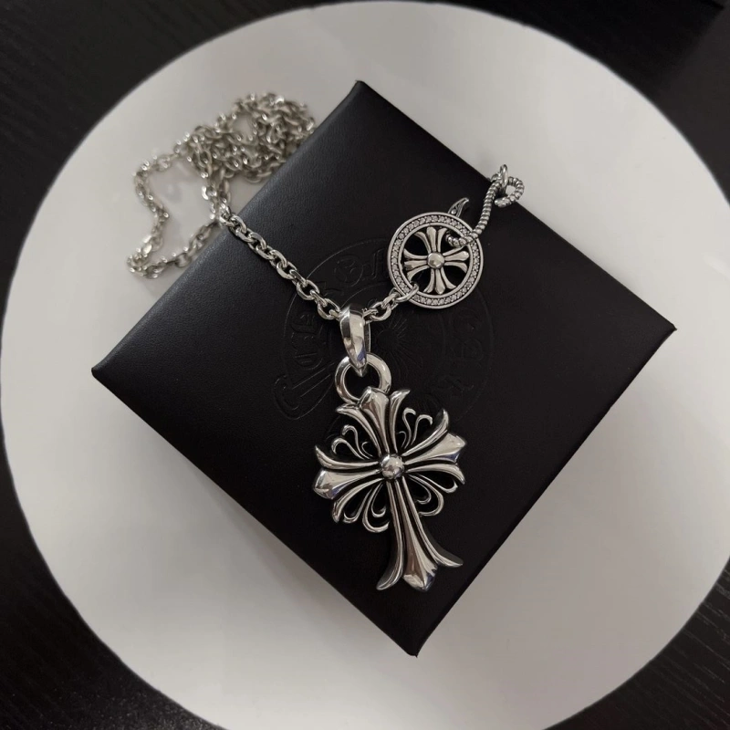 Comfortable Chrxmx Hxxrts Necklaces 298873