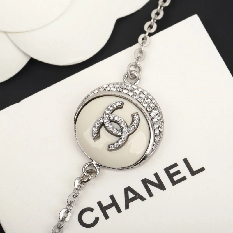 Fashionable Chxnxl Bracelets 290736