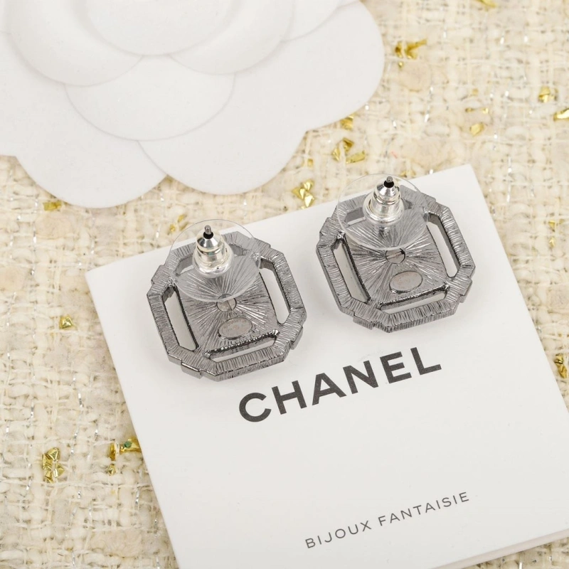 Comfortable Chxnxl Earrings 290395
