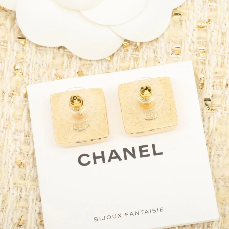 Chxnxl Earrings Functional 290390