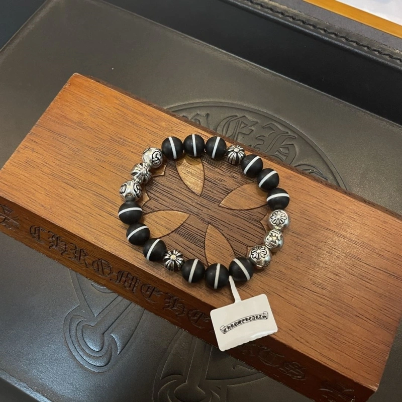 WellDesigned Chrxmx Hxxrts Bracelets 299145