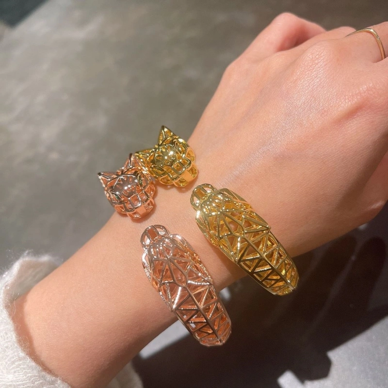 Bright Cxrtxer Bracelets 283302