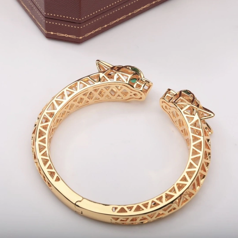 Bright Cxrtxer Bracelets 283302