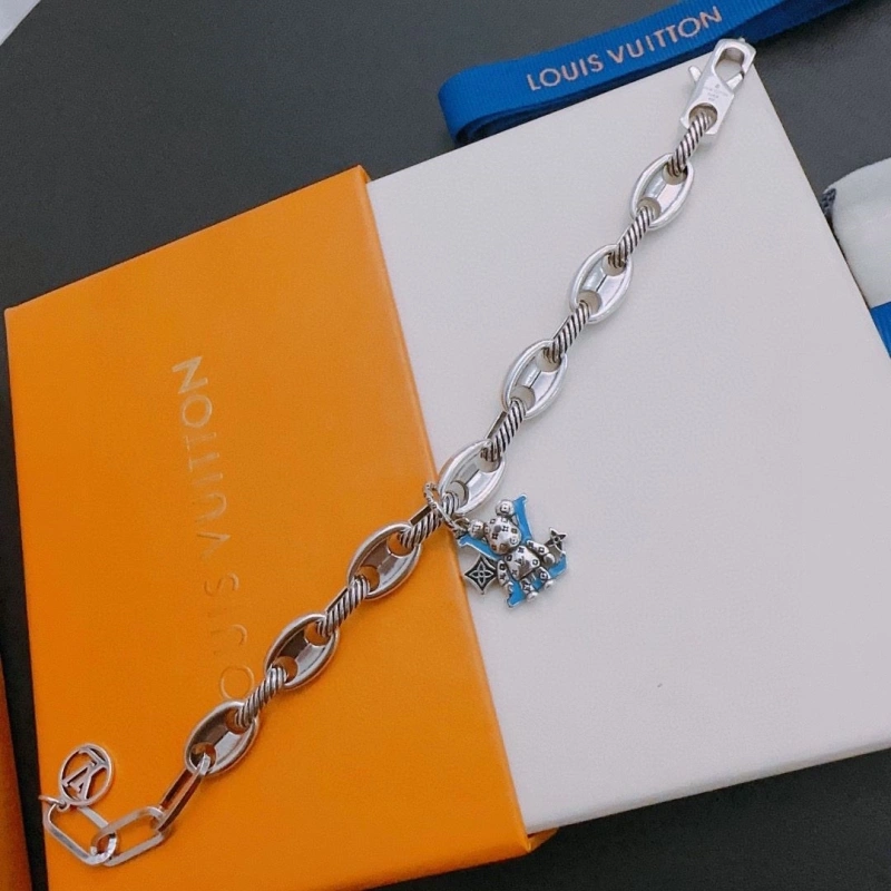 Affordable LX Necklaces 310058