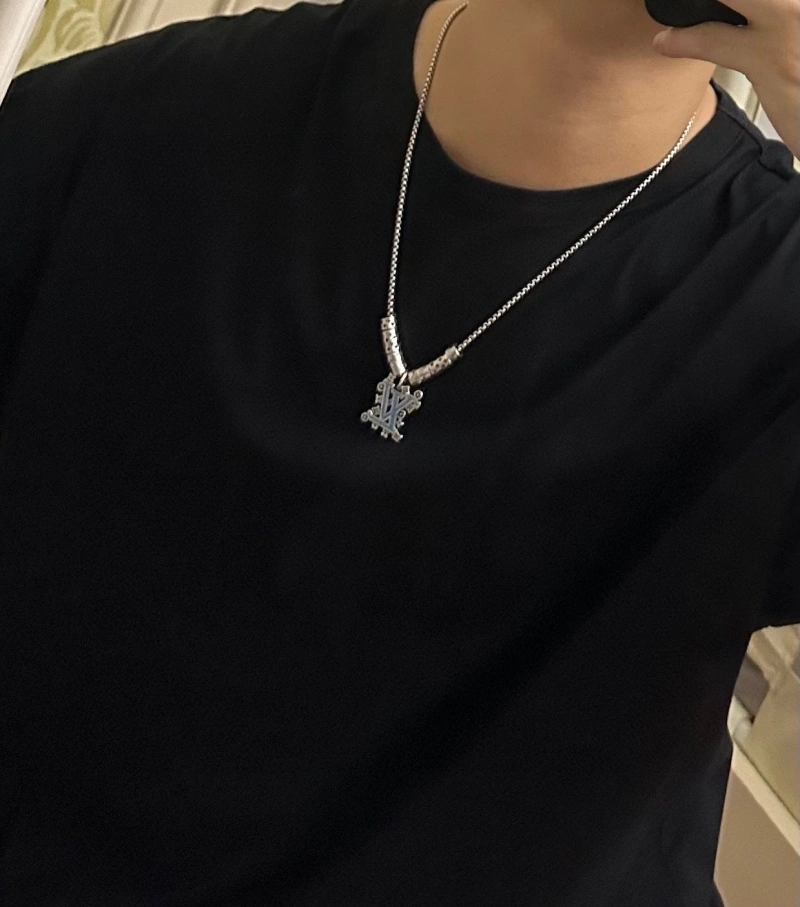 LX Necklaces Sleek 310044