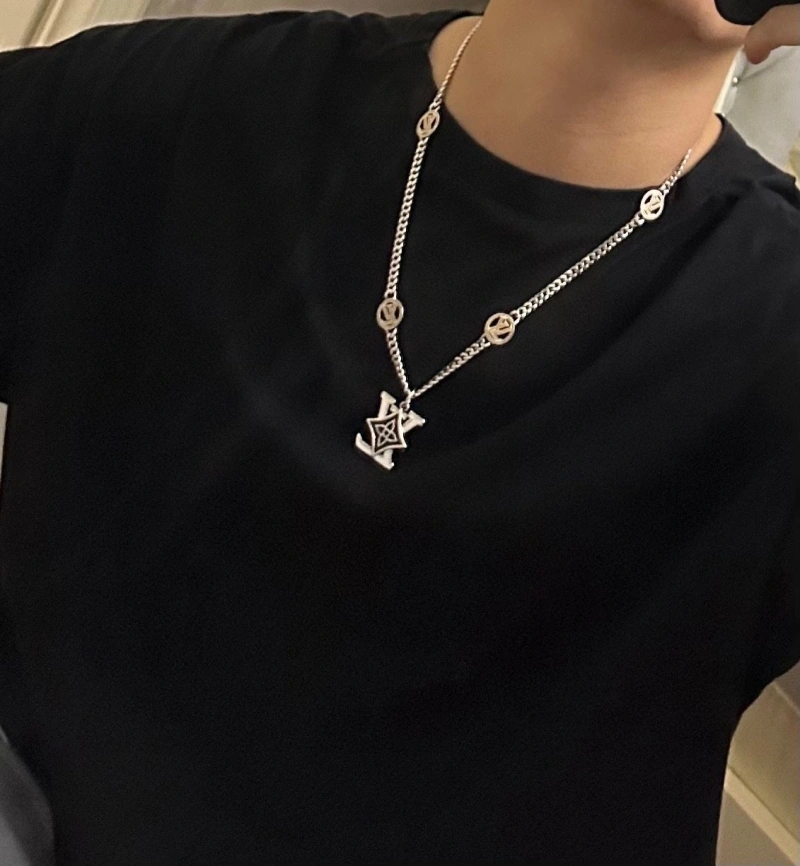 LX Necklaces Refined 310121