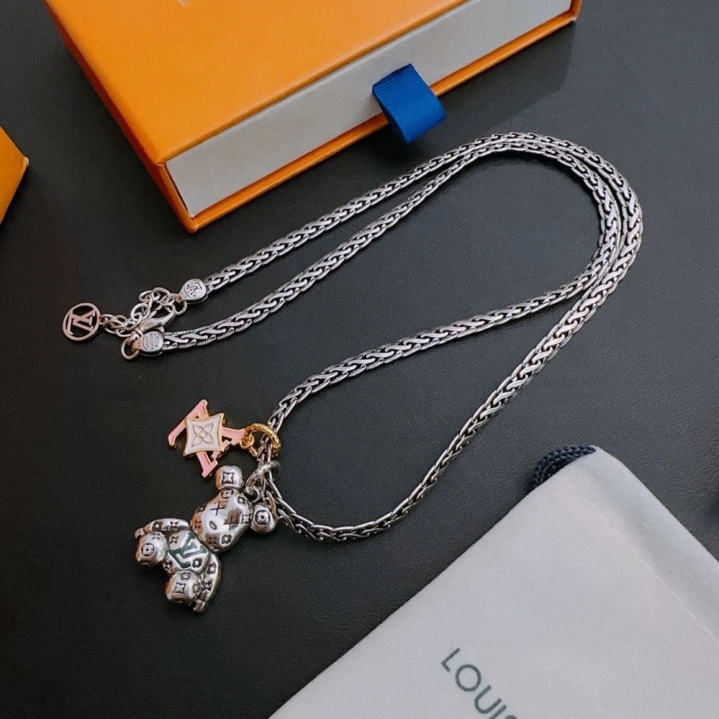 LX Necklaces Durable 310035