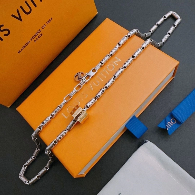 LX Necklaces GoAnywhere 310033