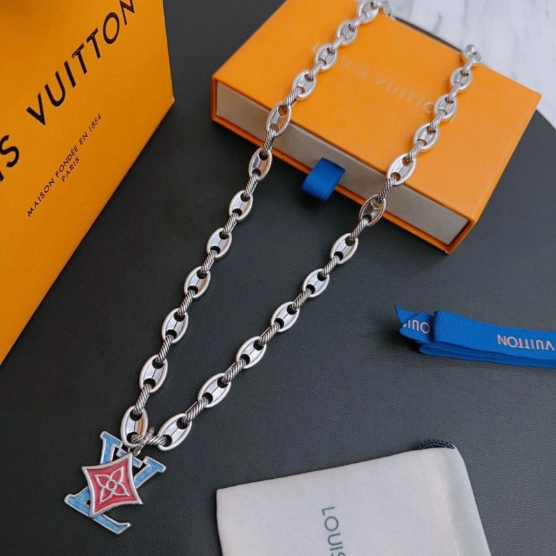 Unique LX Necklaces 310034