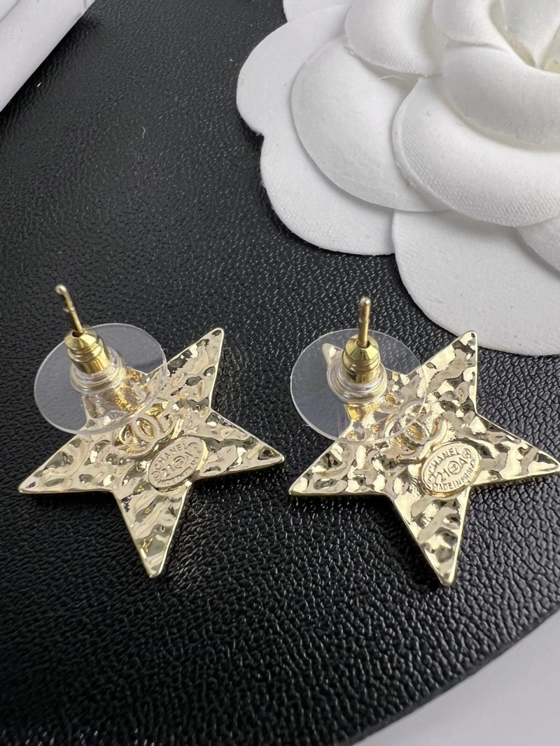 Bold Chxnxl Earrings 290387