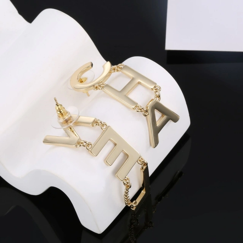 Durable Chxnxl Earrings 290384