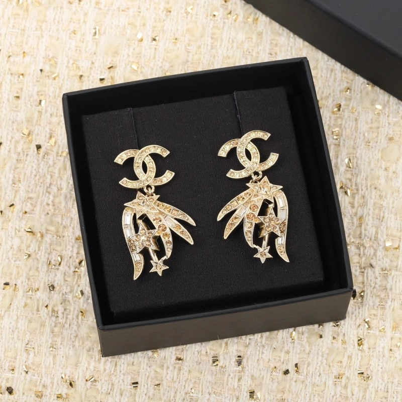 Breathable Chxnxl Earrings 290388