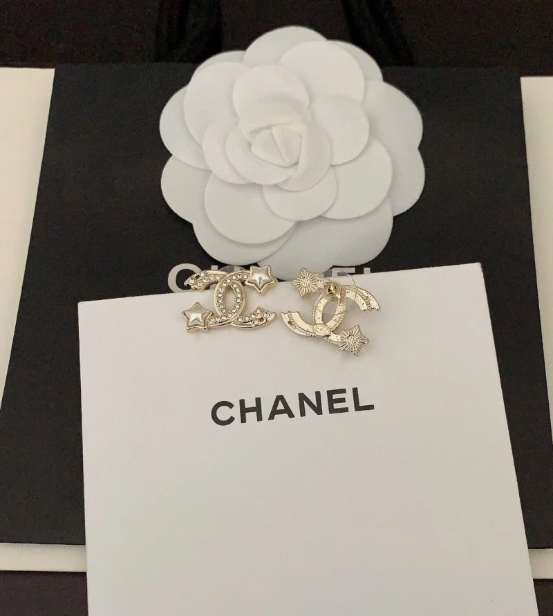 Chxnxl Earrings Soft 290376