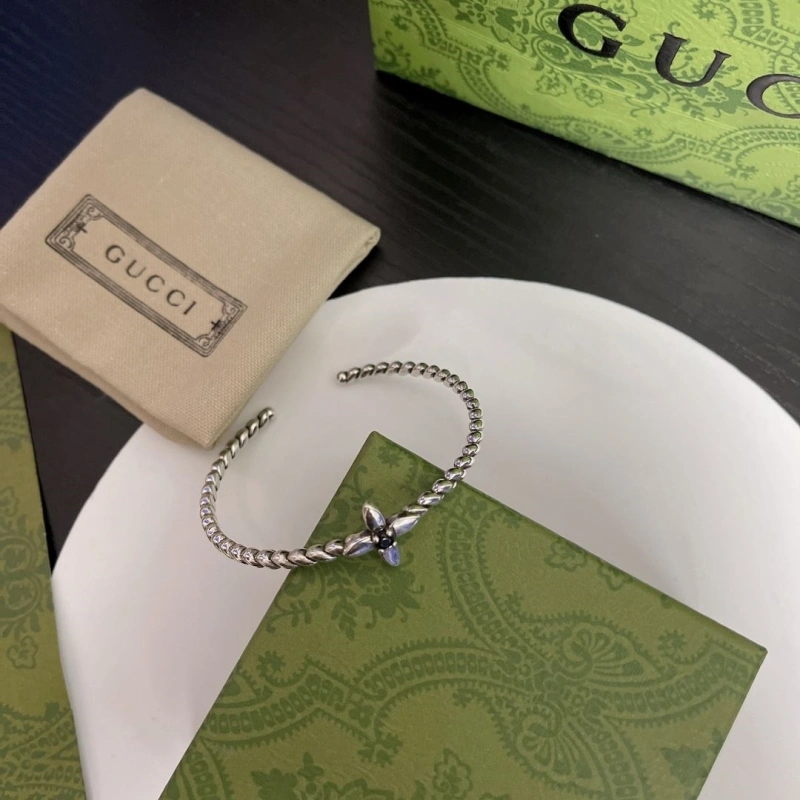 Stylish Gxccx Bracelets 304489