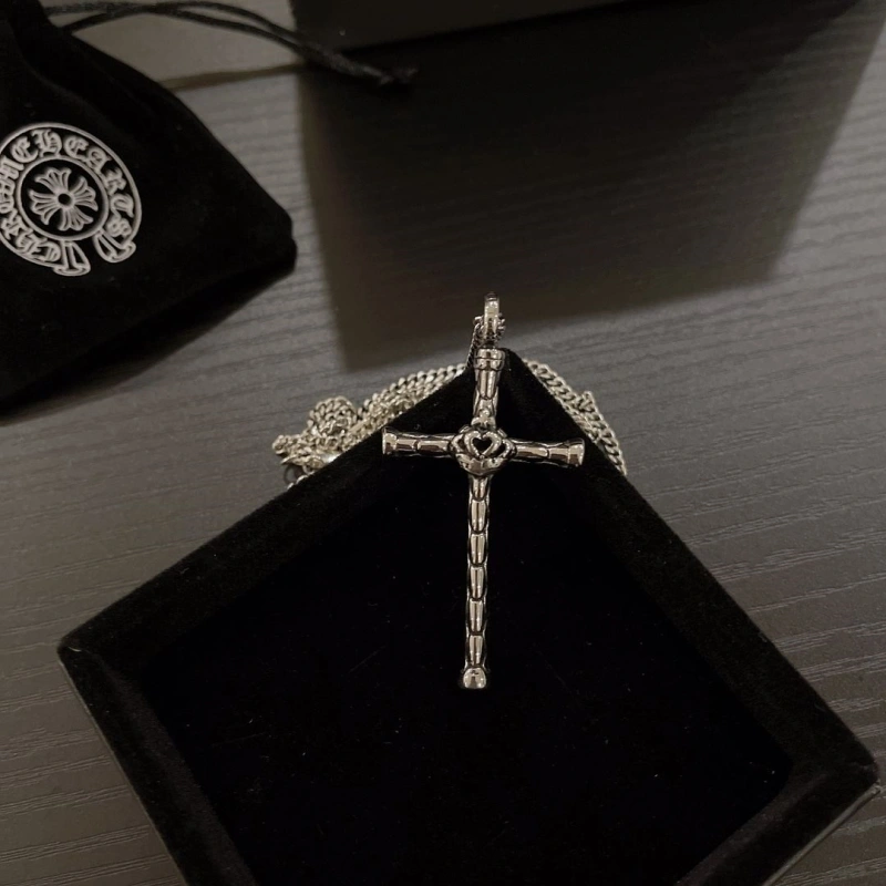 Chrxmx Hxxrts Necklaces Soft 298855