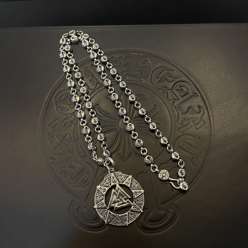 GoodFit Chrxmx Hxxrts Necklaces 298848