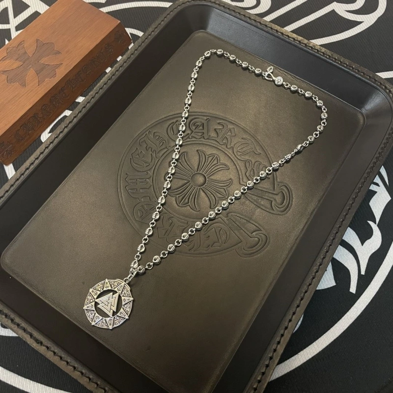 GoodFit Chrxmx Hxxrts Necklaces 298848