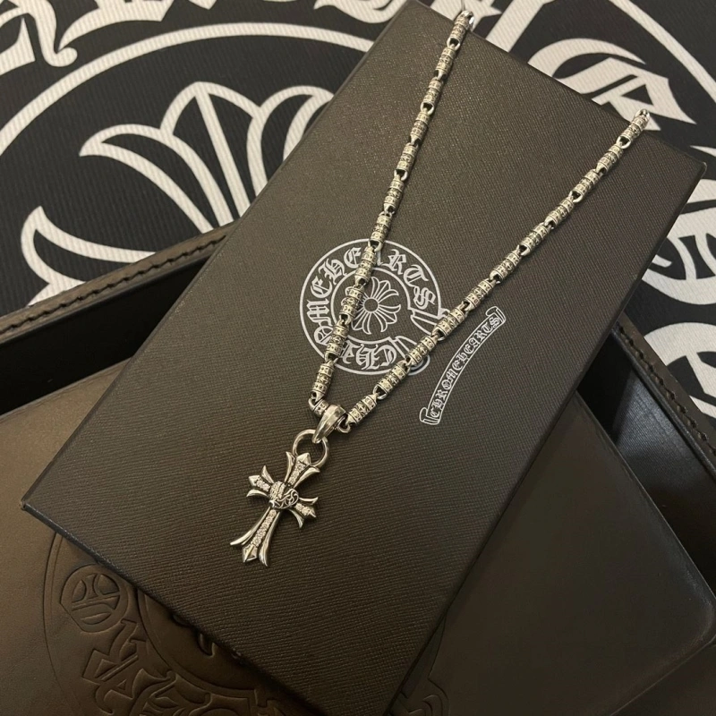 Chrxmx Hxxrts Necklaces WellDesigned 298844