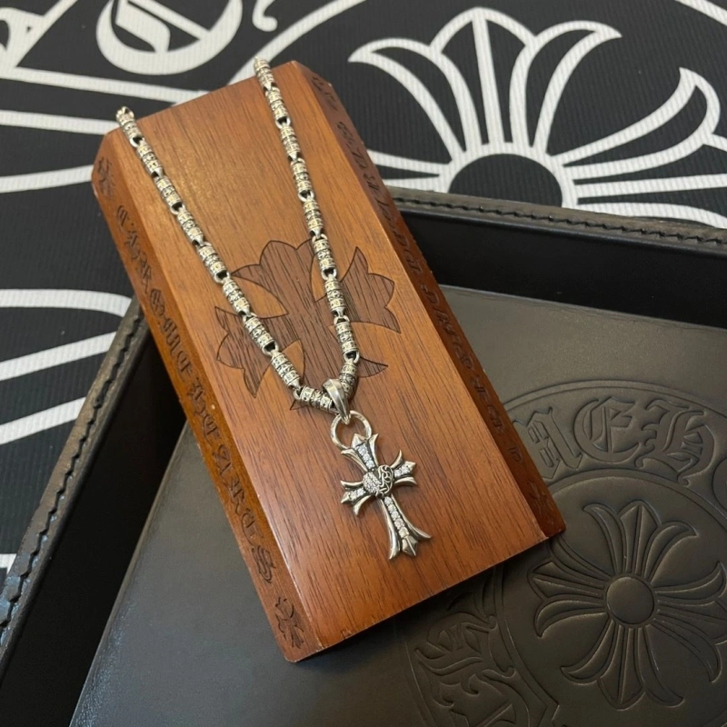 Chrxmx Hxxrts Necklaces WellDesigned 298844