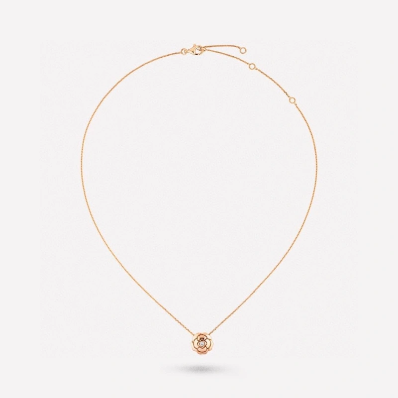 Breathable Chxnxl Necklaces 289735