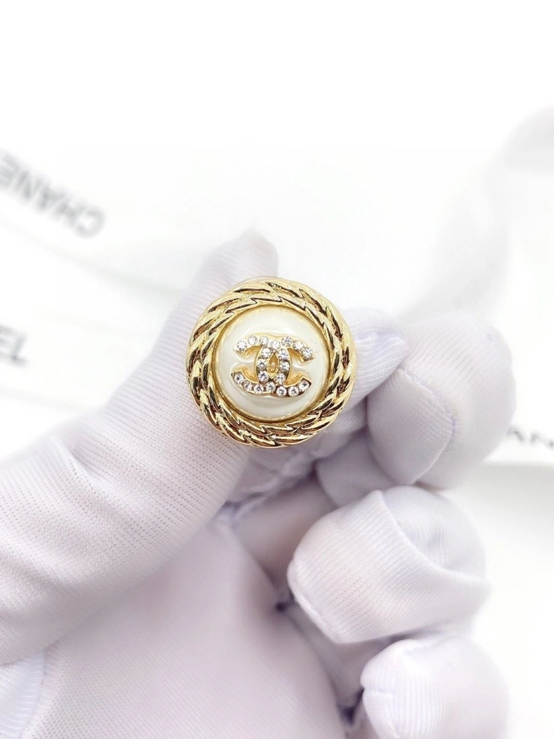 Timeless Chxnxl Earrings 290366